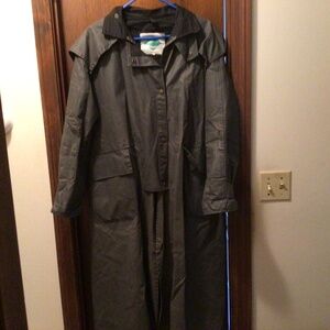 Jackeroo  waxed cotton equestrian raincoat
